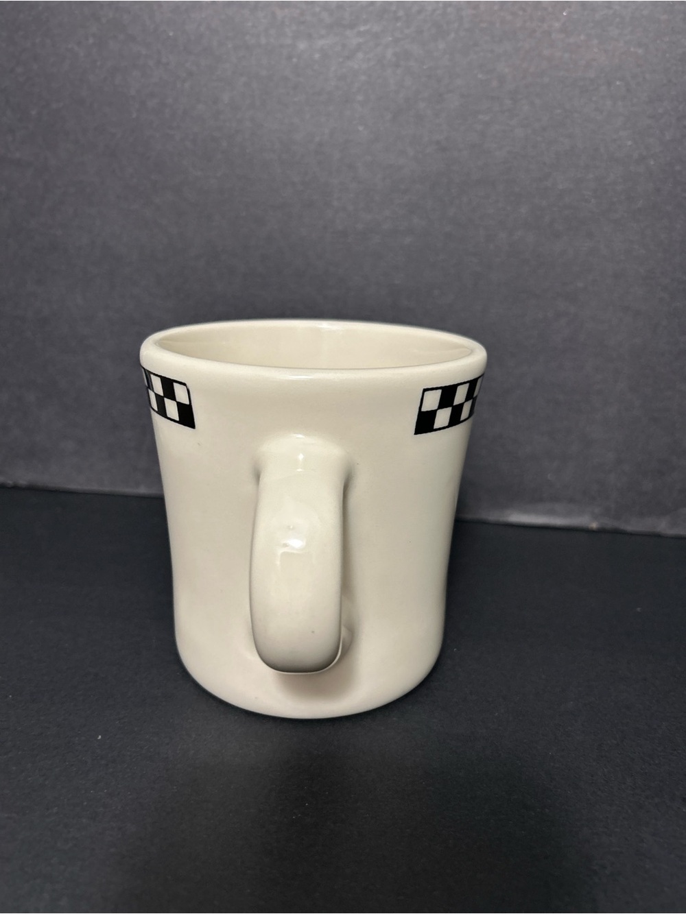 Homer Laughlin Mug with Black Checkered accent - Picture 3 of 8